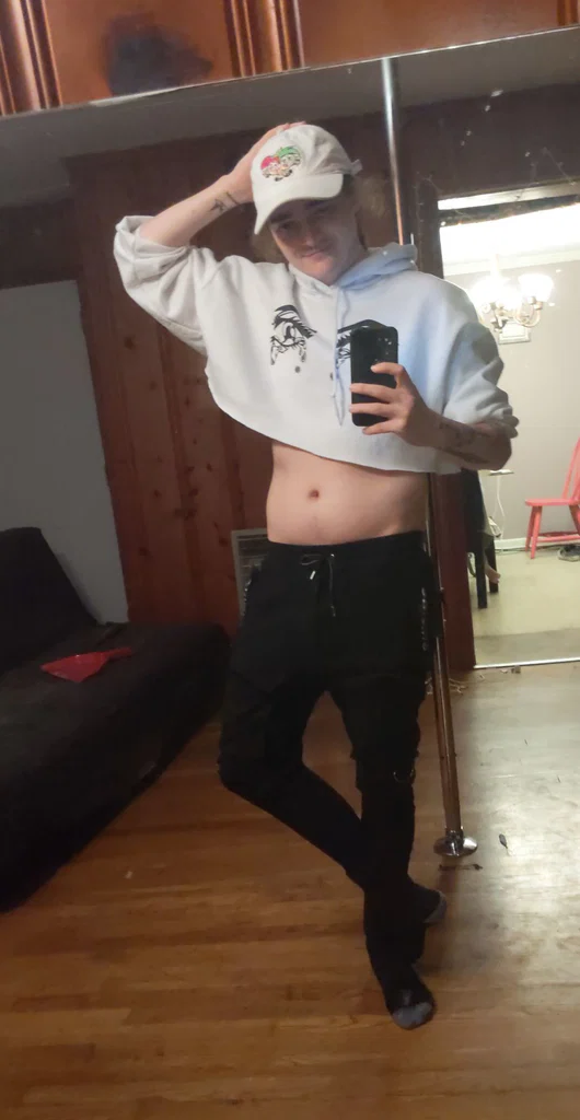 Femboy Crisis's avatar