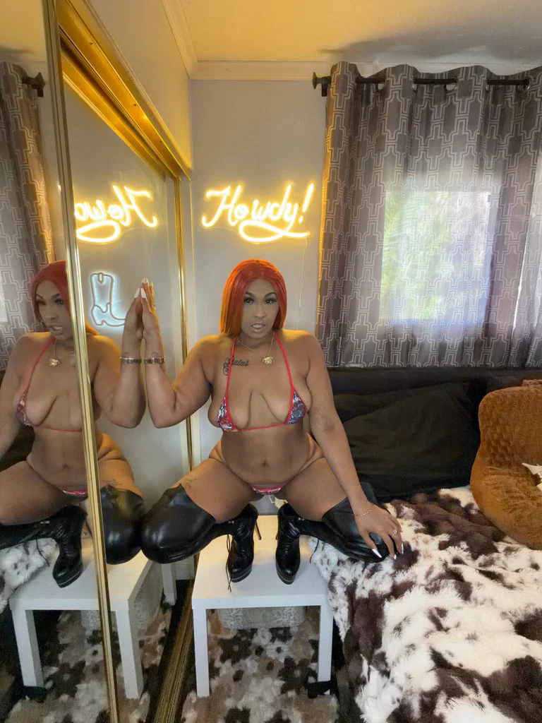 🔥XoticaDaFreak🔥