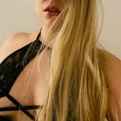 Brigitte 💋's avatar