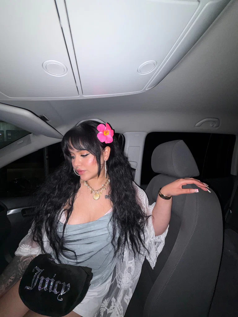 Celina 🌹's avatar