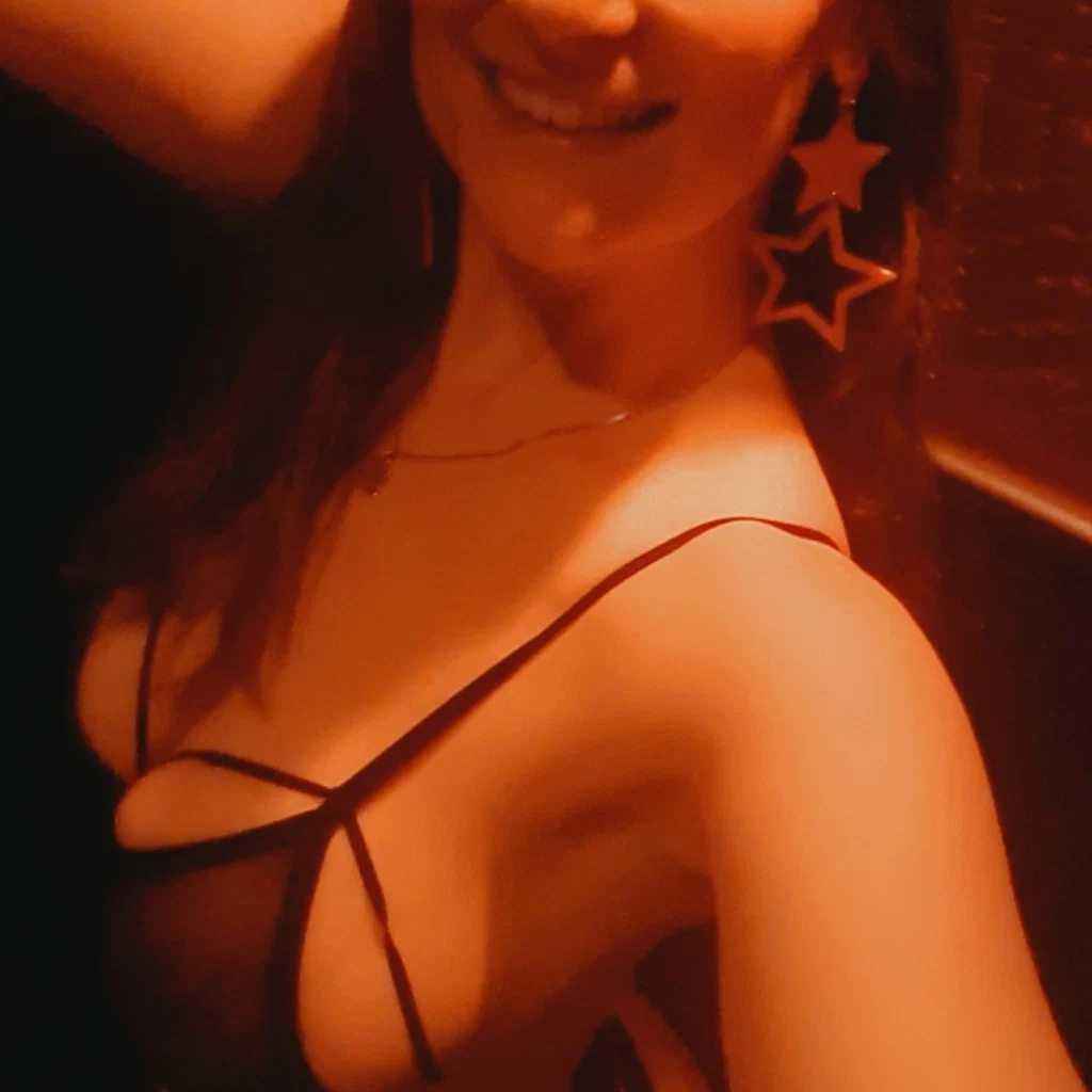 Maya Foxy