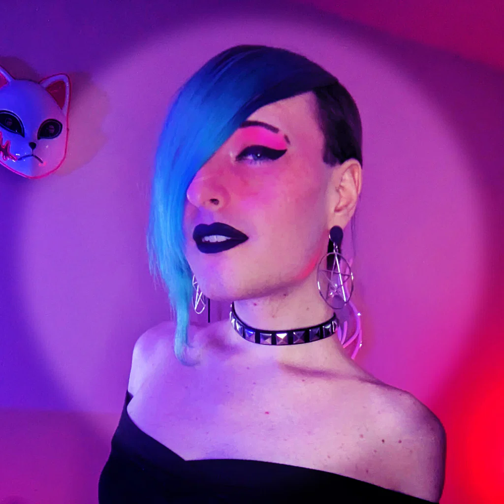 Izzy Resurrected 🖤's avatar