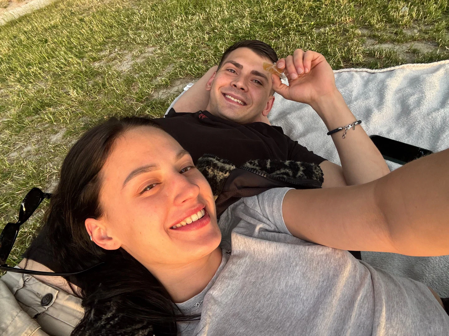 Leo & Mia profile banner