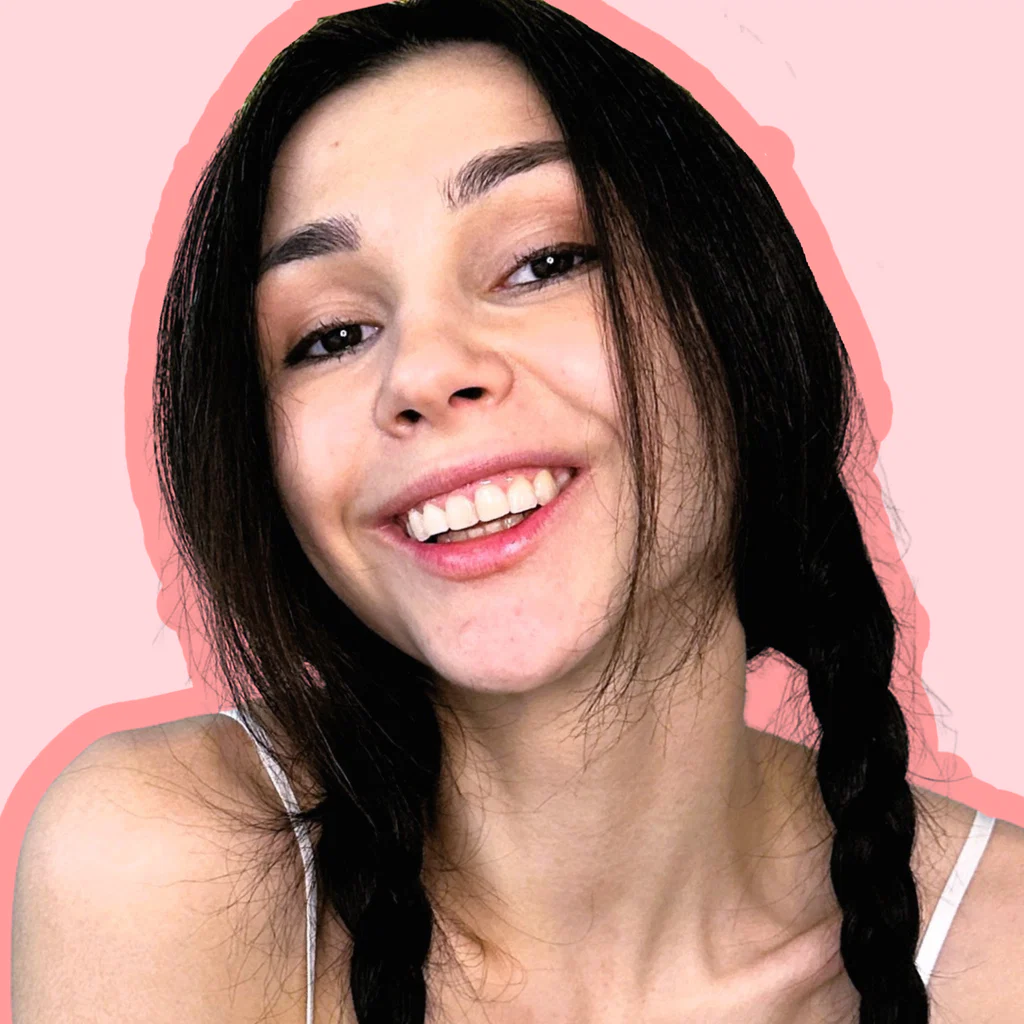 Jenny 🧸's avatar
