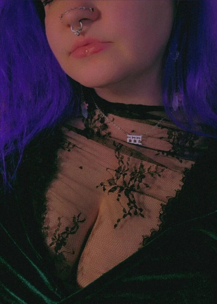 QueenBee's avatar