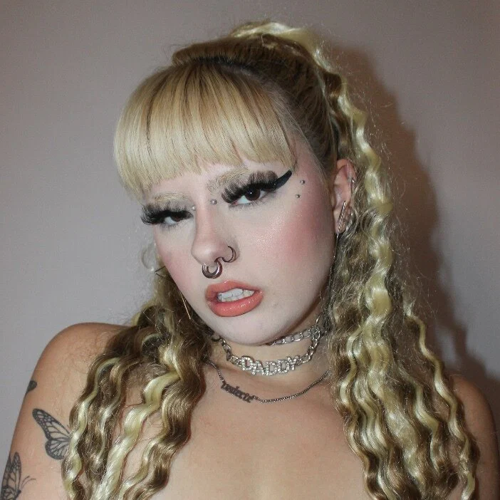 valerie ♡