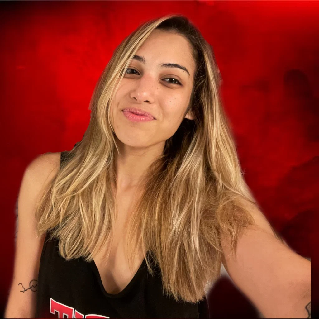 Nadia Deluxe's avatar