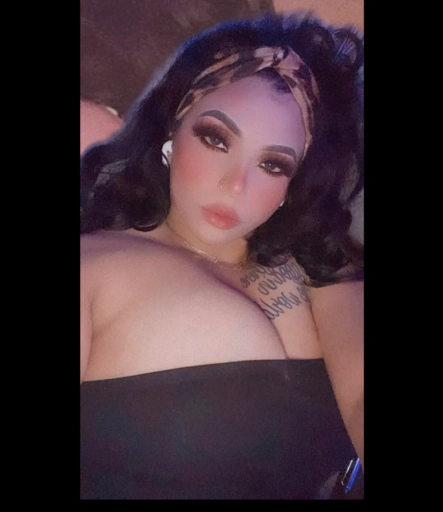 ✨Bigtittybitxhh✨'s avatar