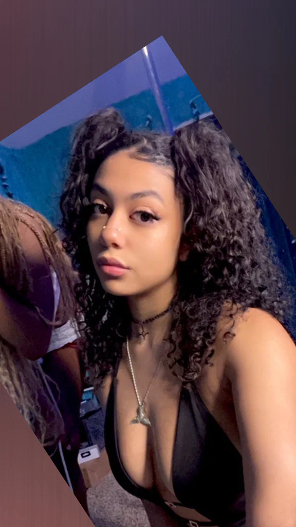 Elle's avatar