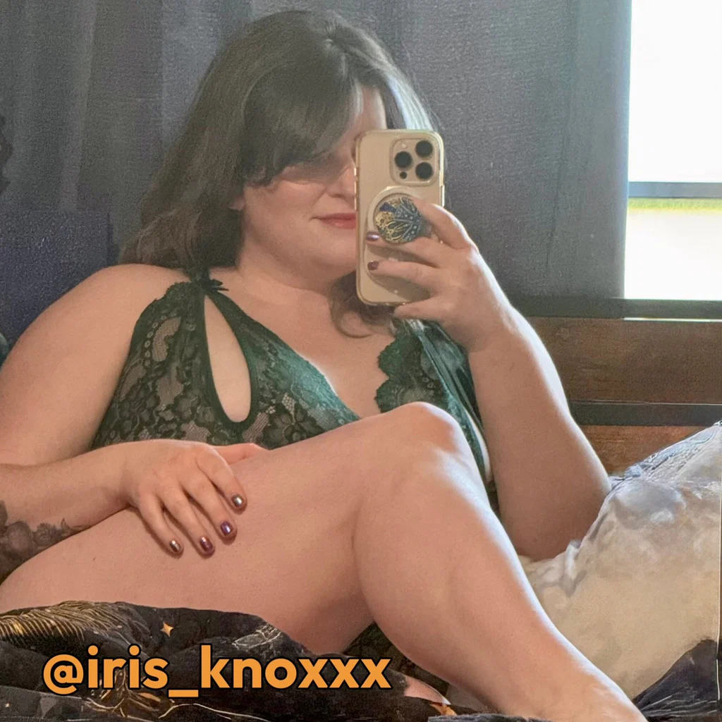 Iris_Knoxxx