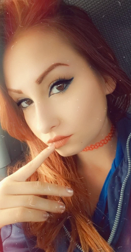 Riley Raye's avatar