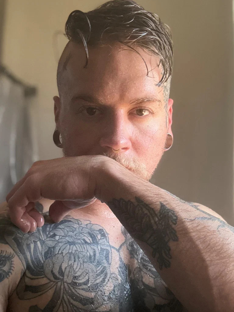 Father Daddy's avatar