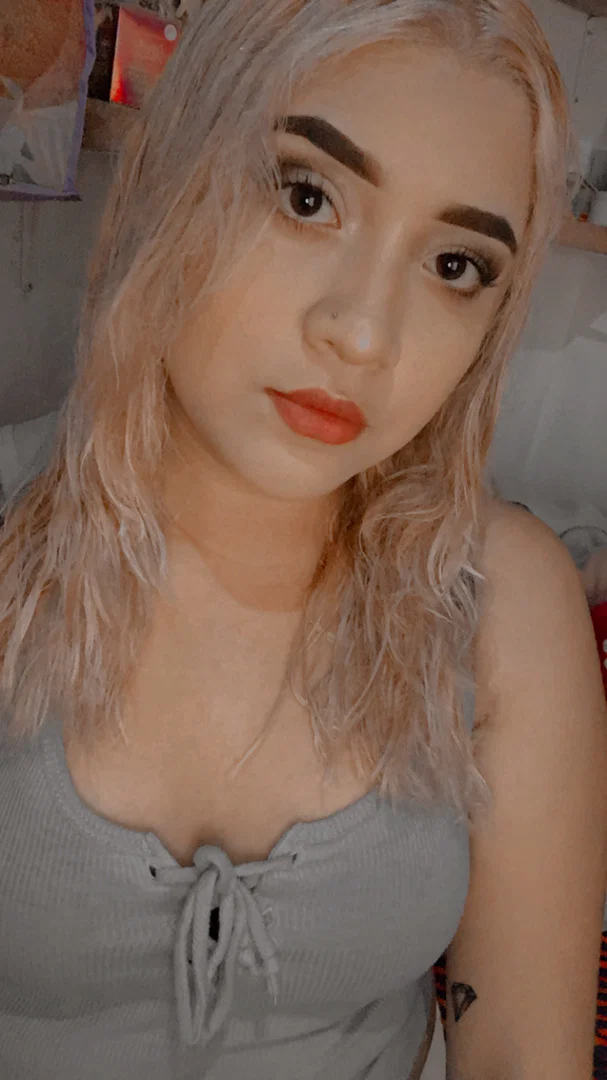 Bbylatina profile banner