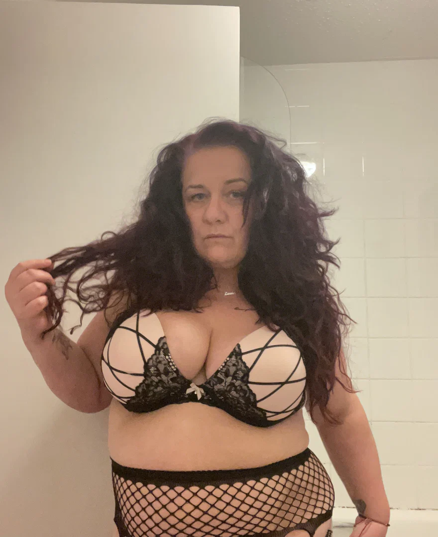 Redheadbbw548 profile banner