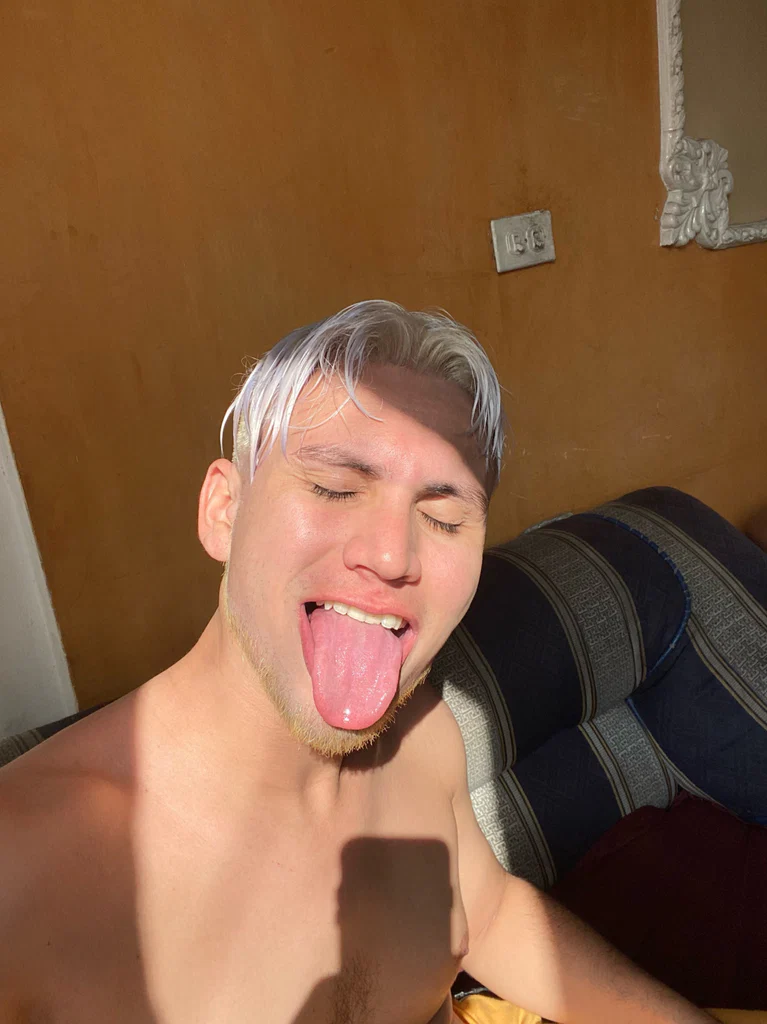 Alejandro Agudelo's avatar