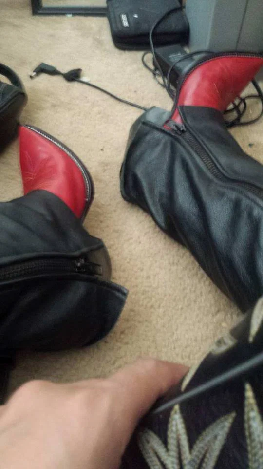 hornybootstud3's avatar