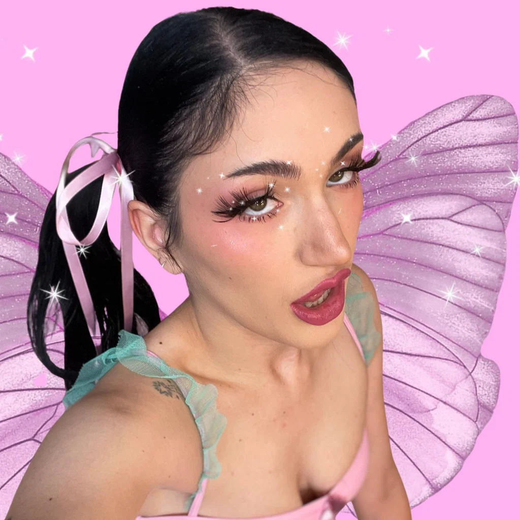 ☹︎ pixie ☹︎'s avatar