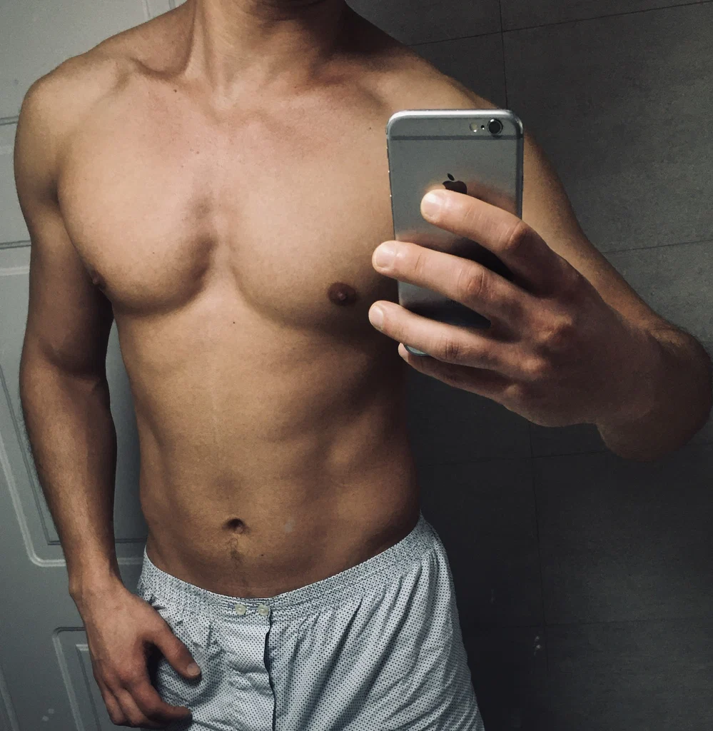 EagerFun🍑's avatar
