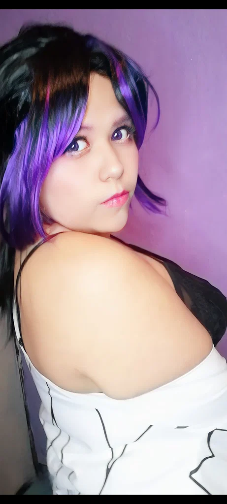 Yami Cosplay's avatar