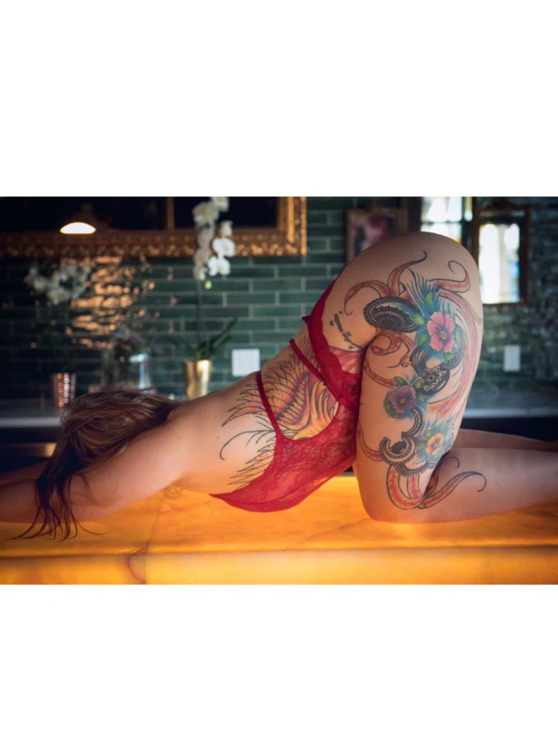 Peaches profile banner