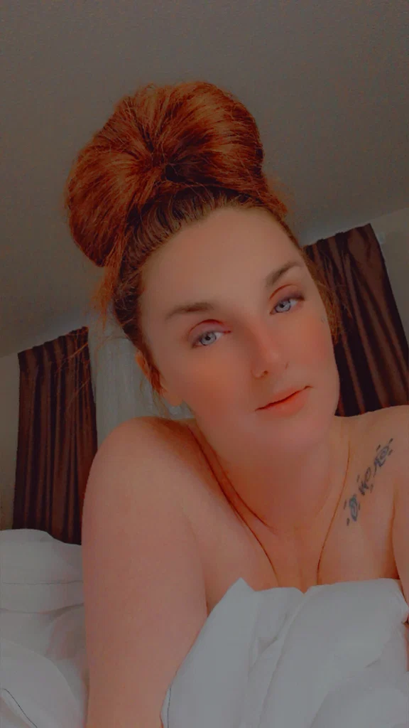 Yours Truly 💋💦's avatar
