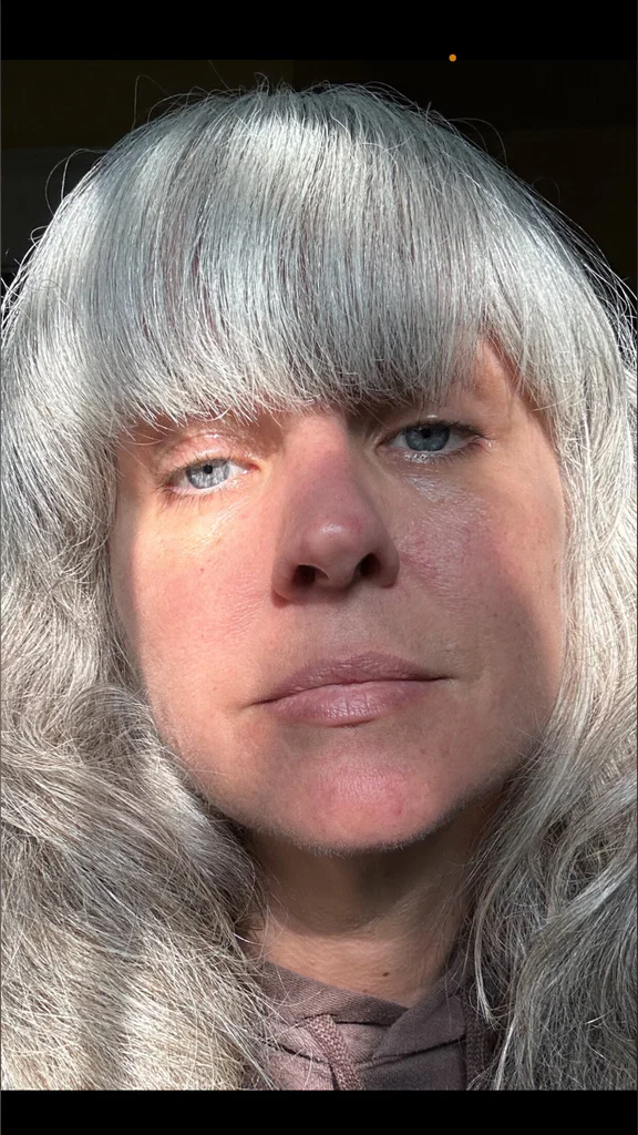 The sugar GILF's avatar