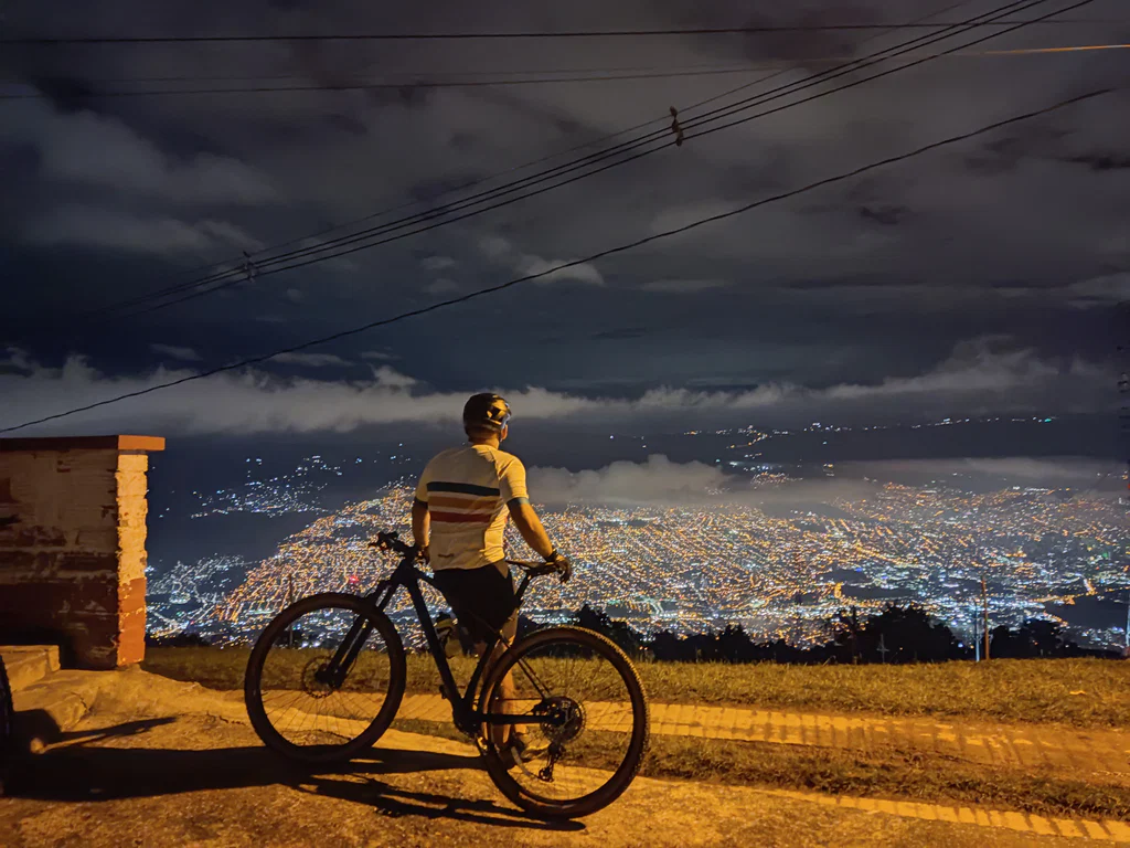 Enrique Ramirez's avatar