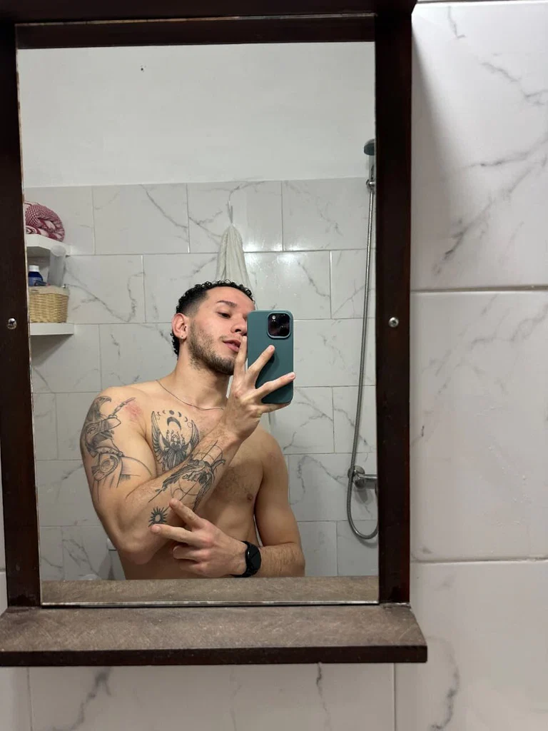 Martínezraw