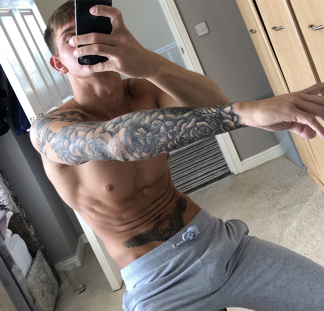 Blond Cock🍆 profile banner