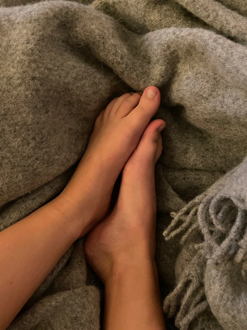 Swedish feet pics profile banner
