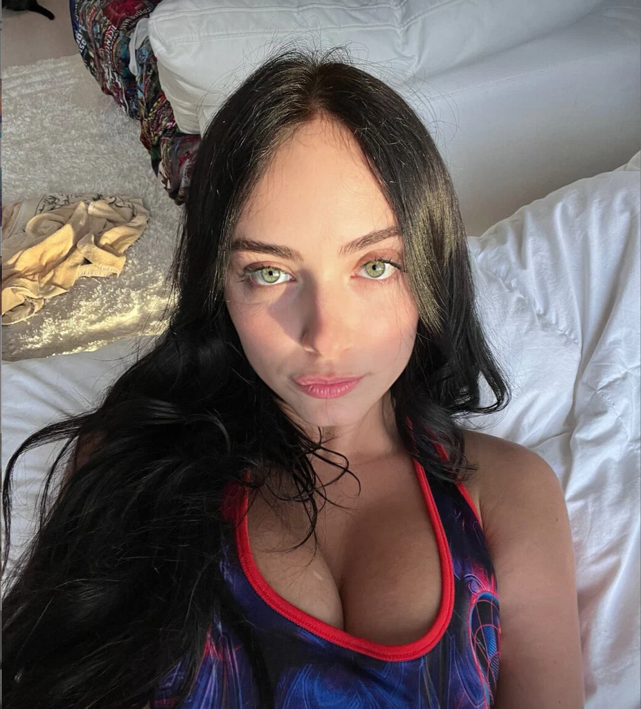Ali ⋆˙⟡'s avatar
