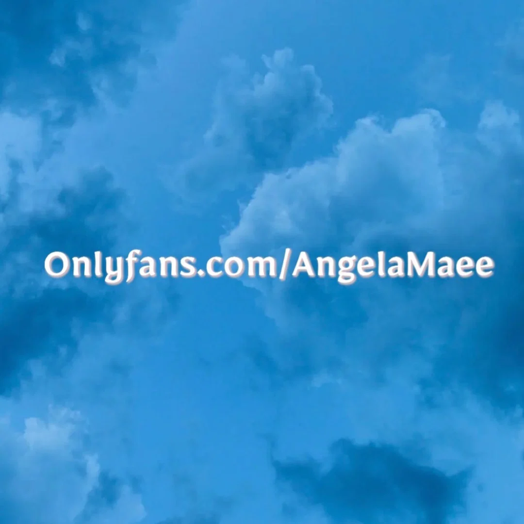 Maee profile banner