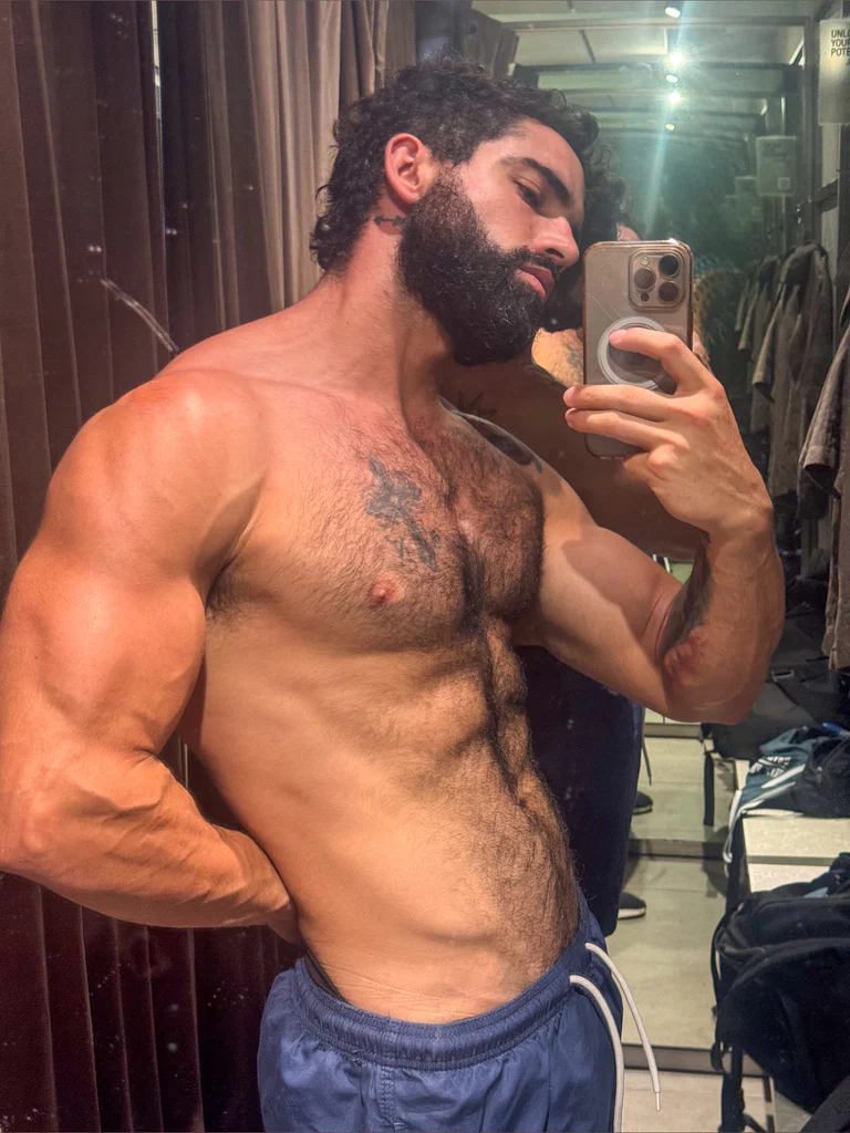 Nicolás