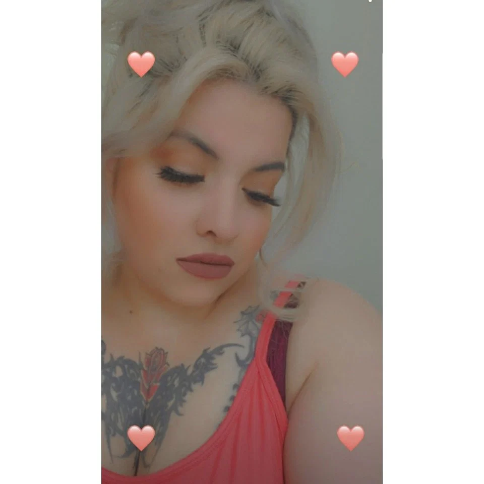 Renee Sena's avatar