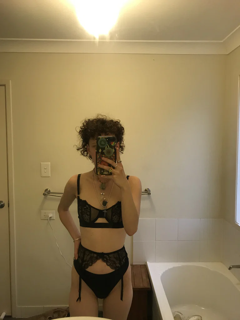 Smalltittytrippin