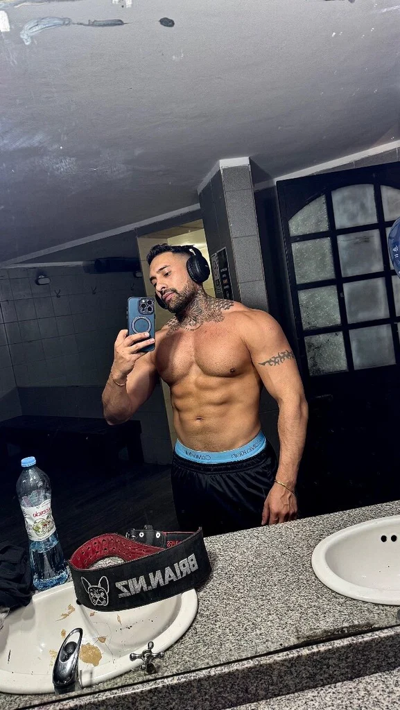 Brian Niz's avatar