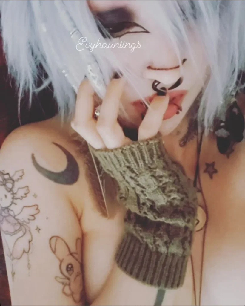 LickTheBlade's avatar