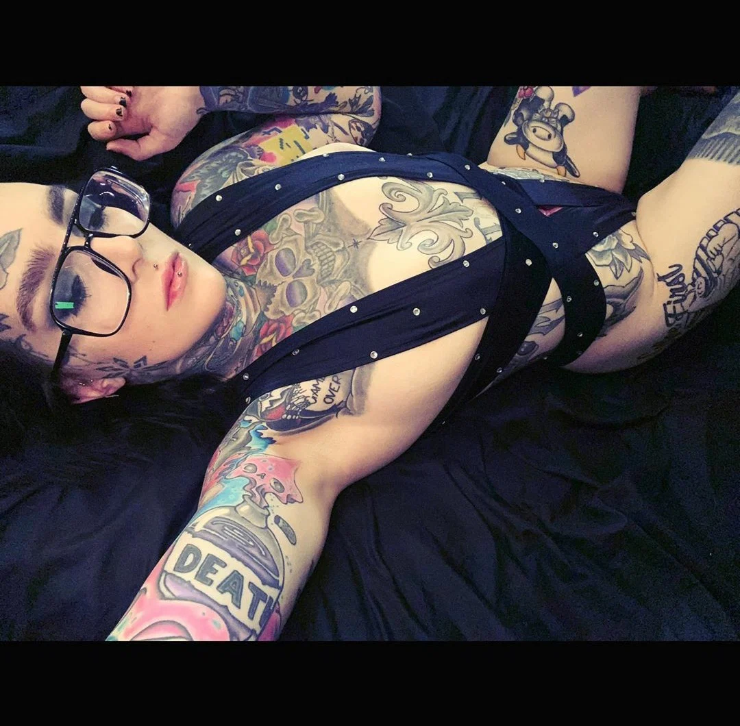 Tattoo Model Kris profile banner