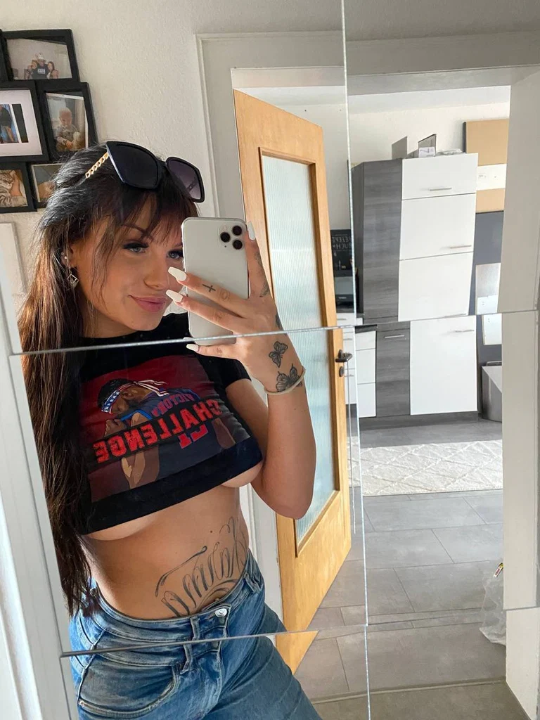Kenna Cruise's avatar