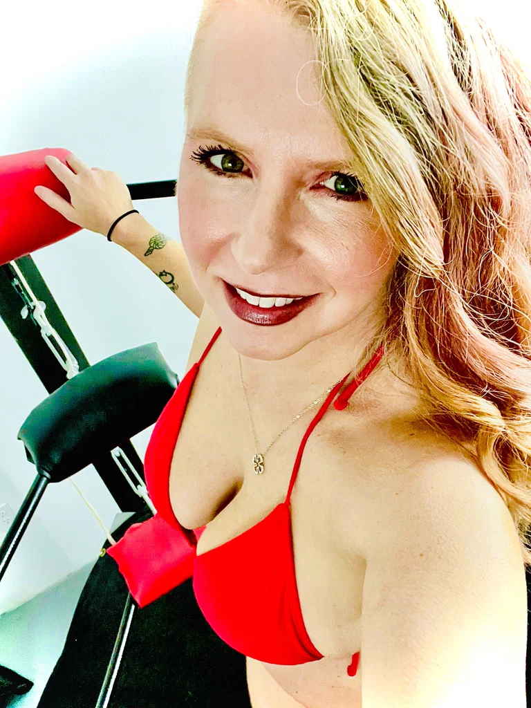 Sybil Starr's avatar