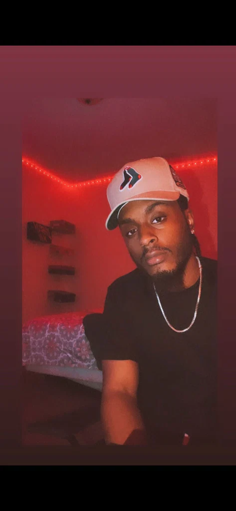THE REPLACEMENT 📶's avatar