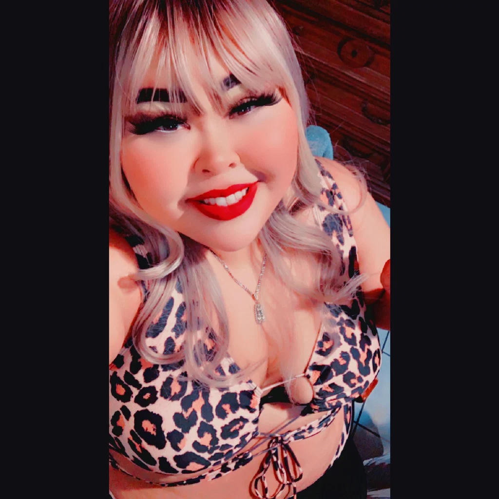 Bella Bella's avatar