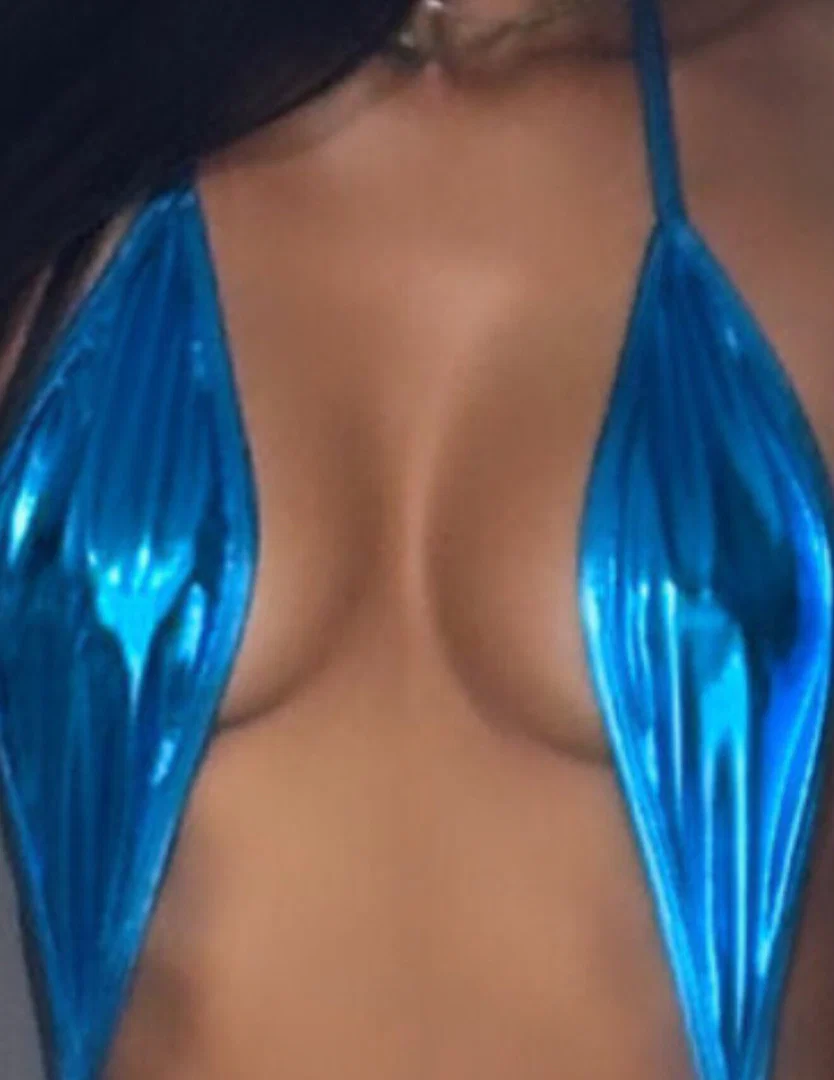 Polly profile banner