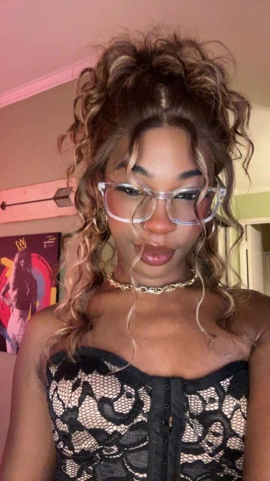 girlfriend's avatar