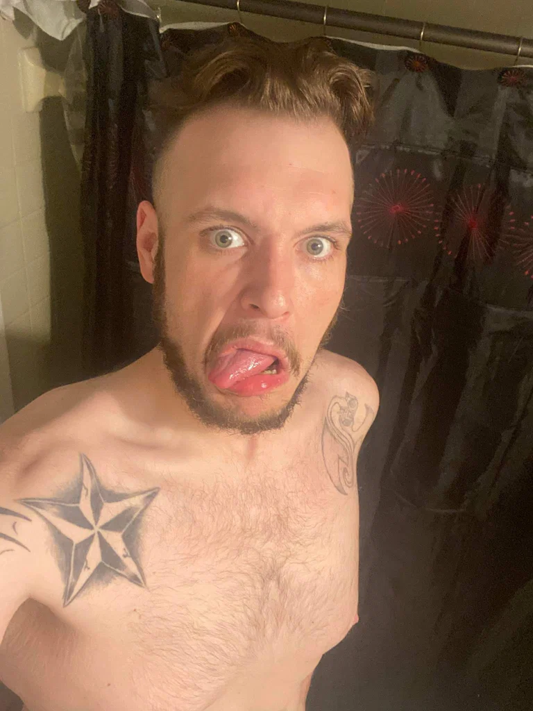 Cee3's avatar