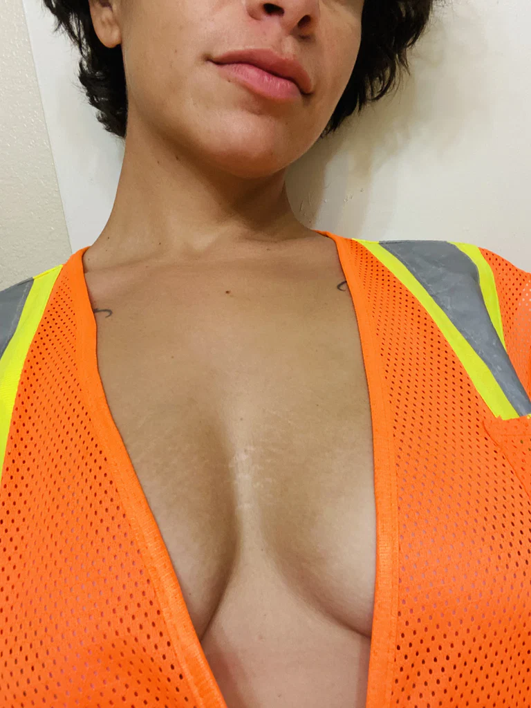 Construction Cutie's avatar