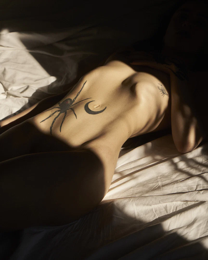 Lia Stonova profile banner