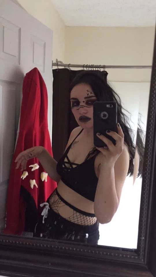 liz berry's avatar