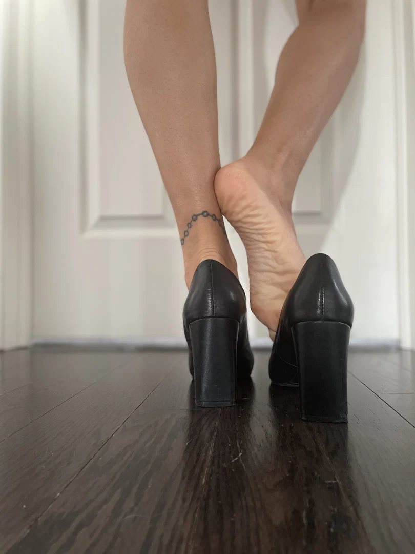 myfancyfootsies profile banner