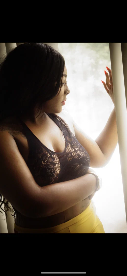 Brown beauty ❤️ profile banner